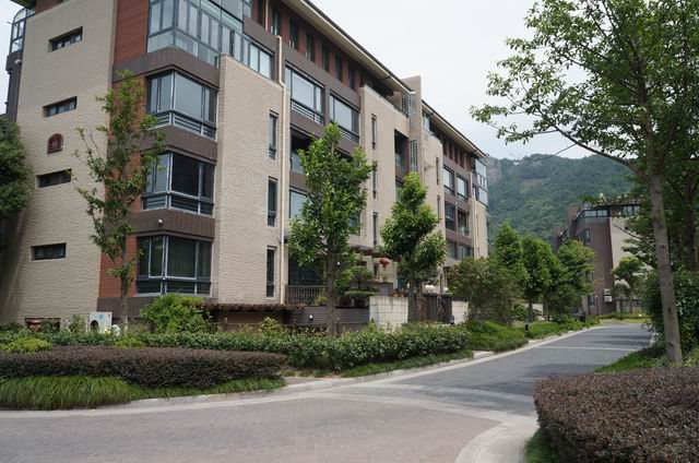 ������õ��Է2������Ԫ404���׷�����λ��סլ����